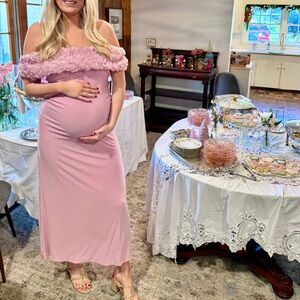 Club L London Inflorescence Pink Off-Shoulder Maxi Maternity  Dress